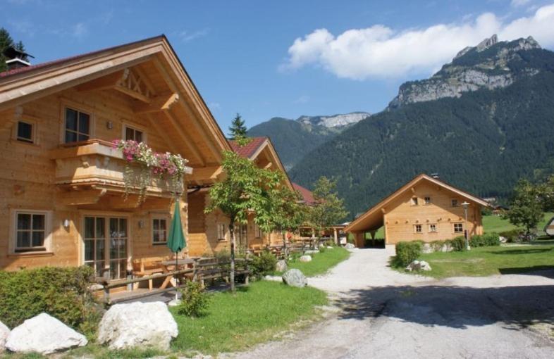 Achenseer Huettendoerfl Maurach  Buitenkant foto